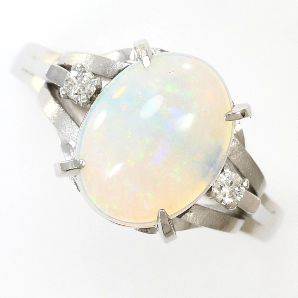 PT900 Platinum Ring, 1 Opal 1.82ct, Diamond (ct not stamped), Total Weight 4....